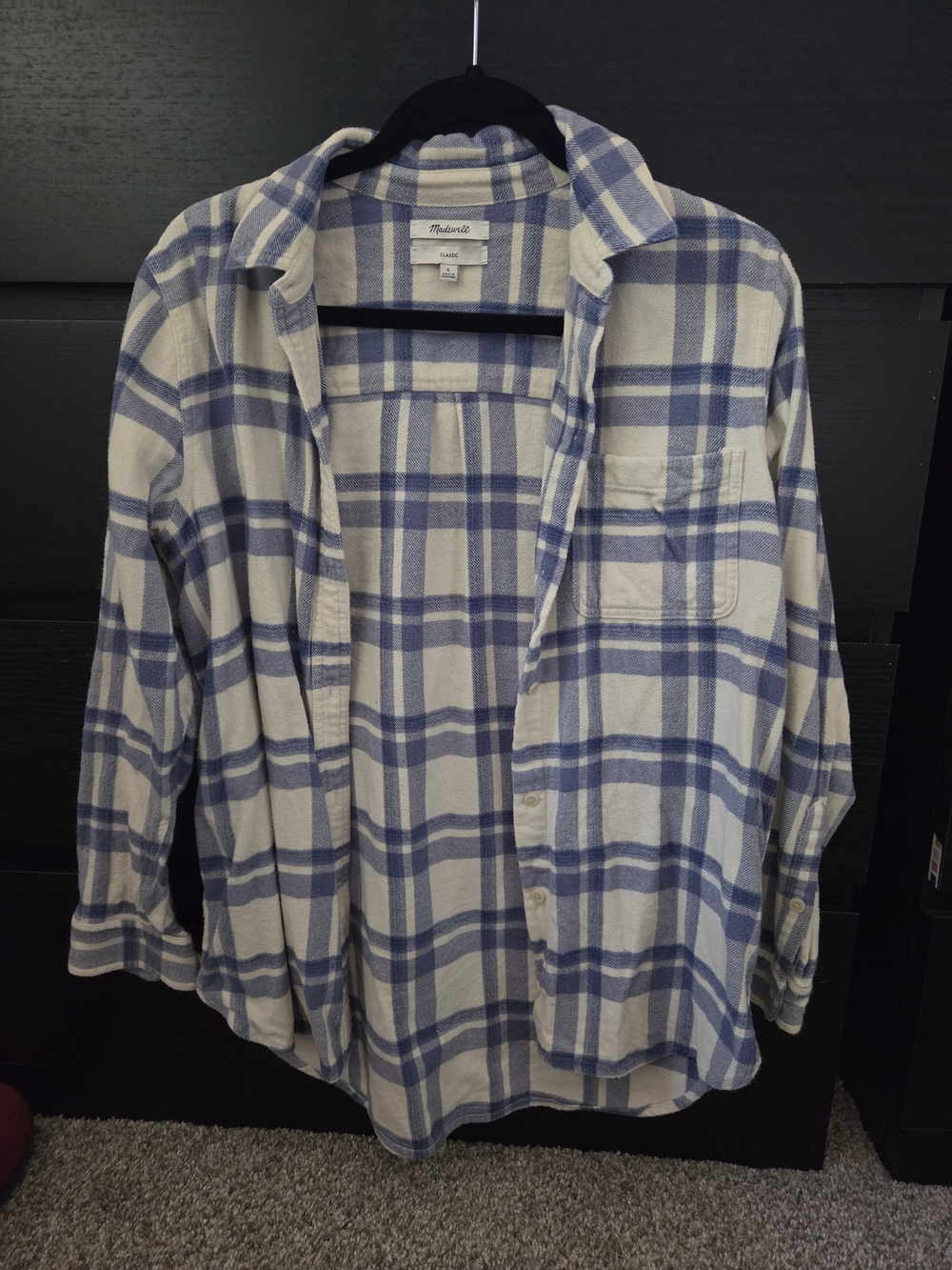 Madewell Women's Blue and Cream Plaid Button-Up Shirt